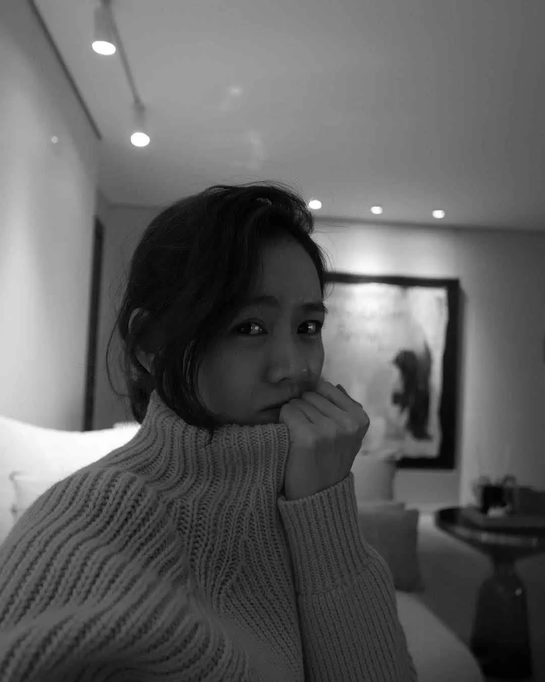 Son Ye Jin - son-ye-jin-hot-17.webp